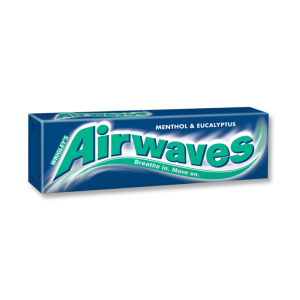 Emballage bleu et logo vert, aiwaves menthol eucalyptus sont des chewing-gum sans sucres