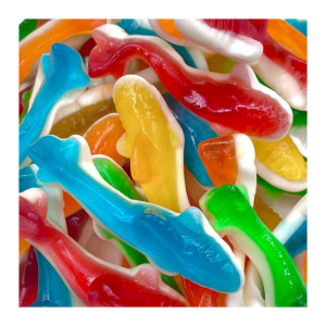 Vrac de bonbon multicolores en forme de requins