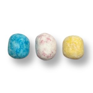 Bille de chez verquin rouge pour fraise, jaune pour citron et bleu pour cosmique framboise